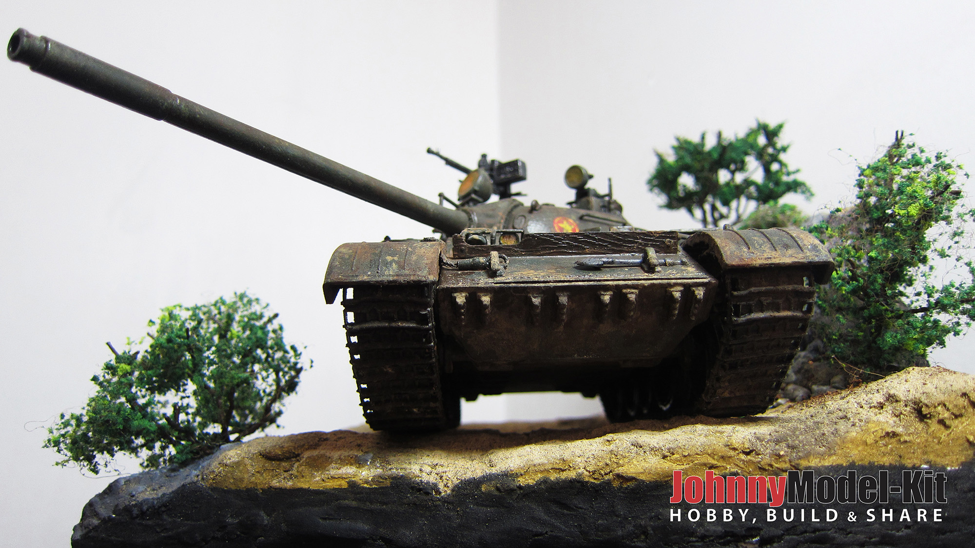 Tank T-54B-03