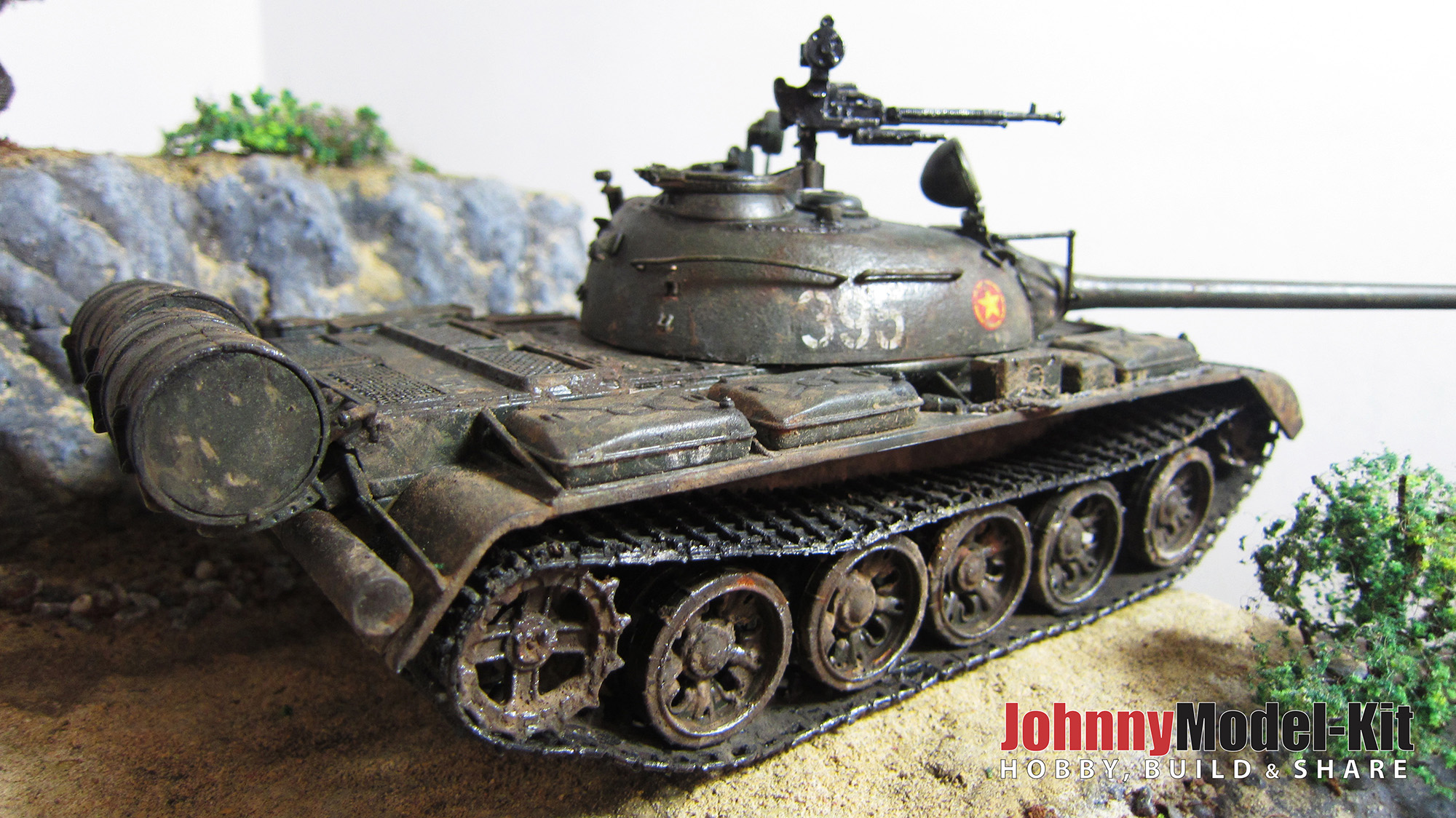 Tank T-54B-17